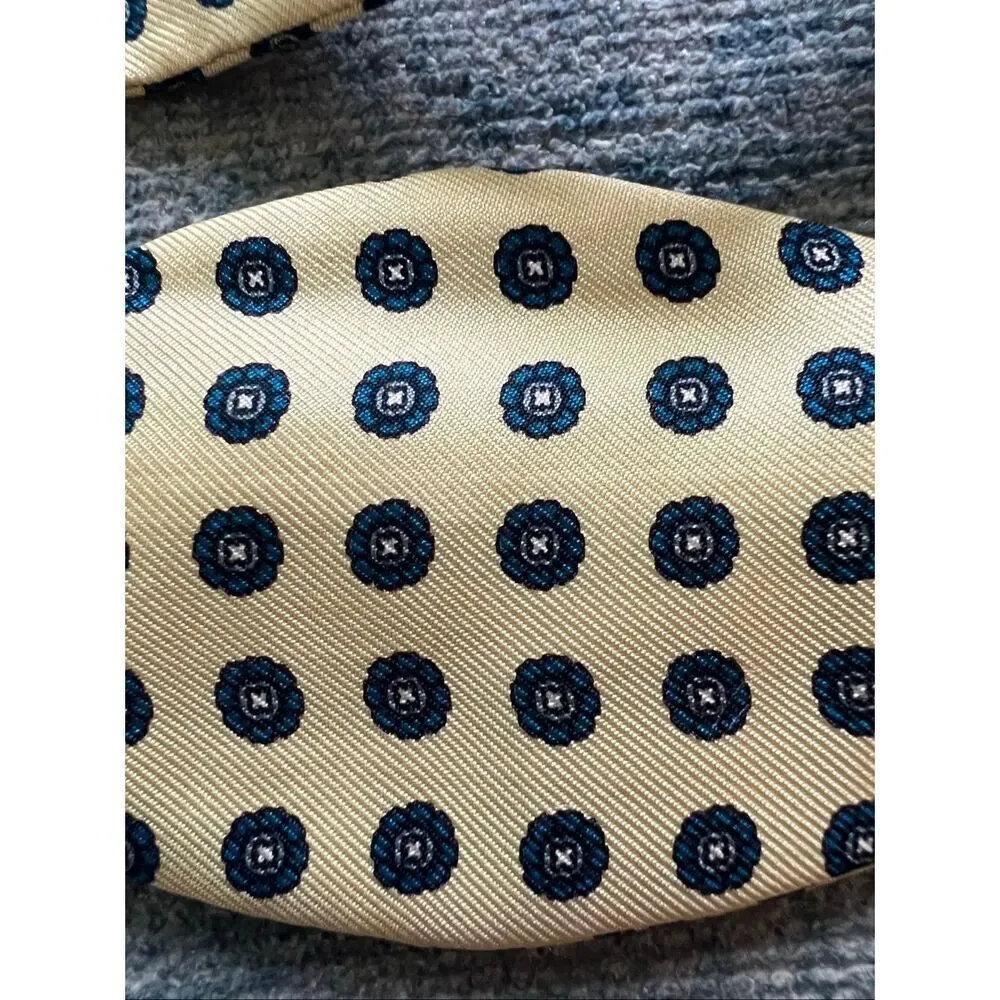 Bert Pulitzer Yellow Blue Floral Medallion Bow Tie
